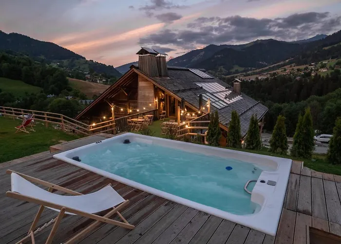 Le Toi Du Monde Bed & Breakfast 3*