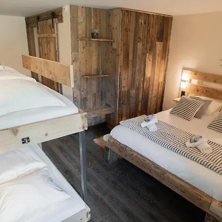 Le Toi Du Monde Bed & Breakfast *