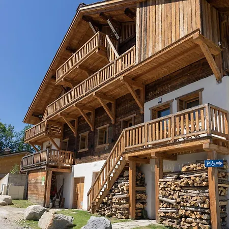 Le Toi Du Monde Bed & Breakfast *